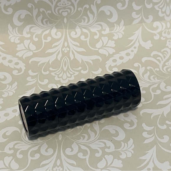 🎀 $85 - LOVECRAFT KVD Kat Von D Studded Lipstick Full Size New *no box* - Picture 8 of 15